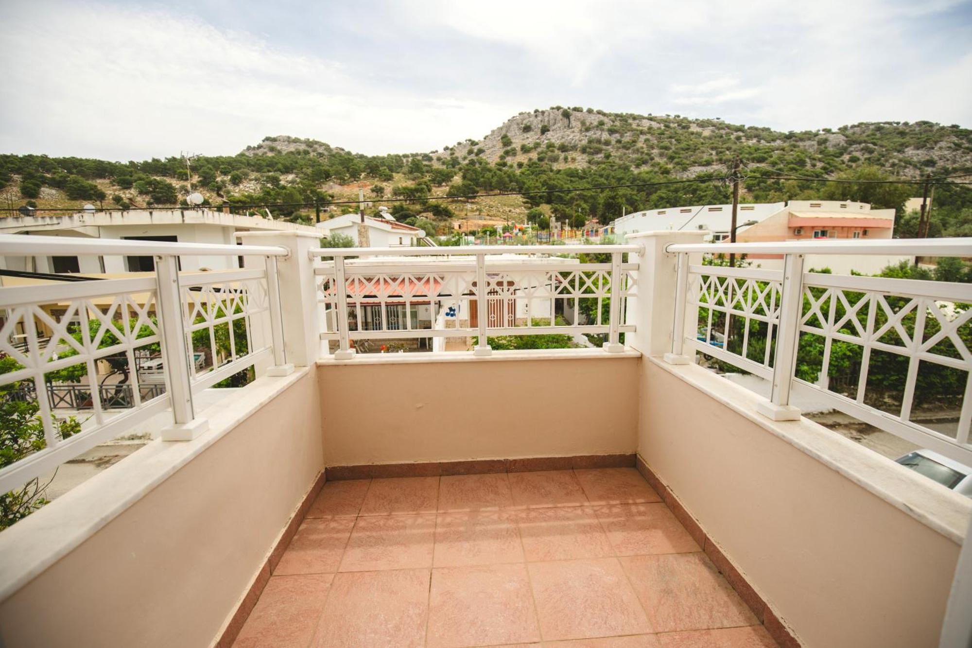 Villa Irene, Lindos 10 Mins, 4 Mins